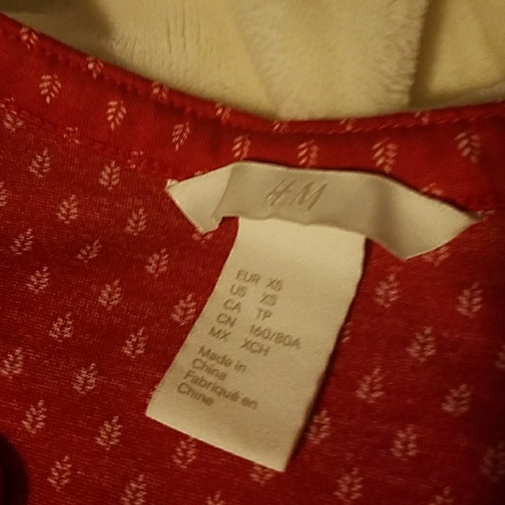 Blouse - Picture 2 of 2